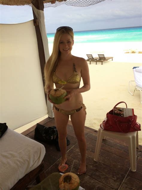 Avril Lavigne Leaked Photos Nudefemalecelebs