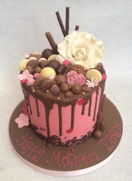A deep chocolate cake with a liquid chocolate center. Mothers Day choc drip | Drip cakes, Cake, Cake recipes