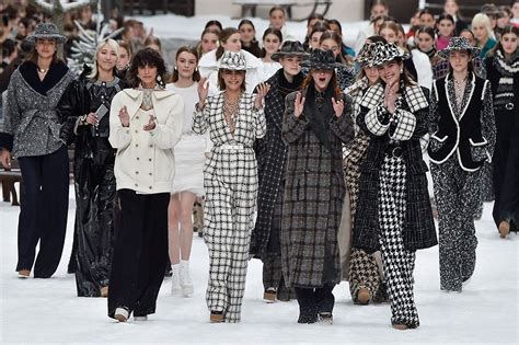 A Round Of Applause From Chanel Fashion Show Fall 2019 Star Sightings