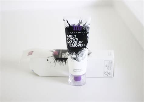 Product Review Urban Decay Meltdown Makeup Remover Fashionandstylepolice Fashionandstylepolice