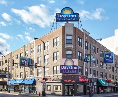 There are four floors with 133 rooms. Days Inn Chicago - 49 Photos & 103 Reviews - Hotels - 644 ...