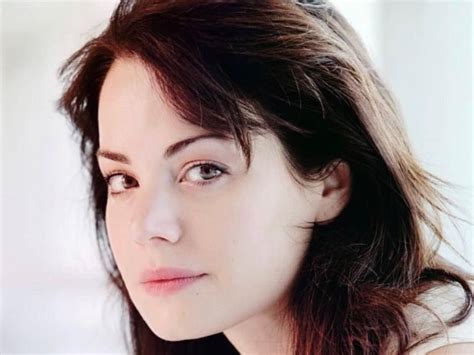 Erica Durance Biography Age Height Husband Net Worth Starswiki