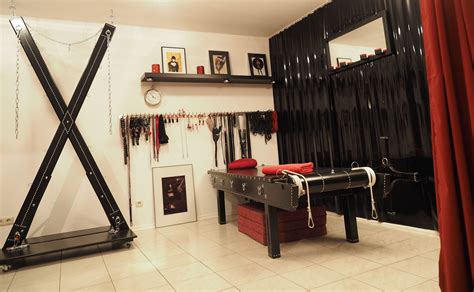 Domina Lady Belle Jolie Dominastudio Mieten