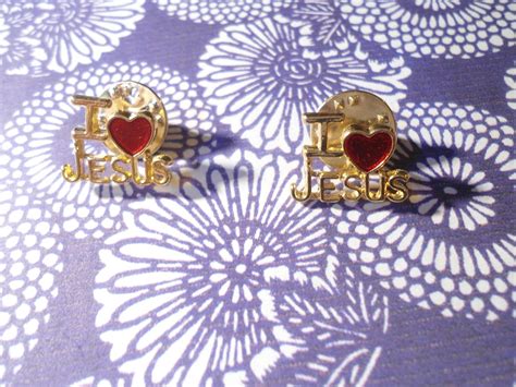 2 Goldplated I Love Jesus Pins Etsy