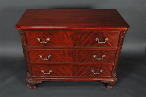 Mahogany Dresser High End Mahogany Dresser