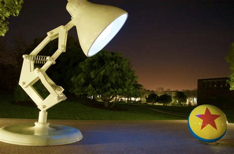 Schritt G Gesellig Pixar Lamp Animation Bösartiger Tumor Nebenprodukt