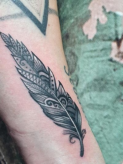 tatoeage veer in feather tattoos feather tattoo design tattoos my xxx hot girl