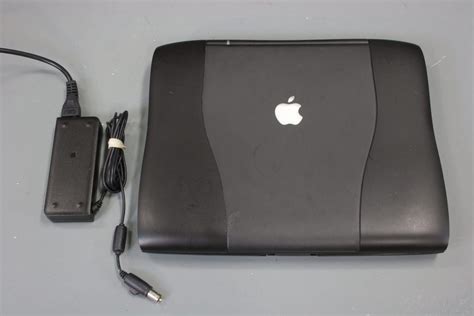 Apple Powerbook G3 Series 14 Massi