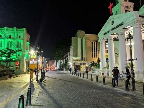 Kota Lama Semarang Destinasi Wisata Malam Hari Menarik Berita Utama