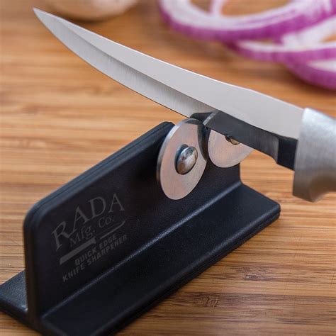 The end result is a sharpening system that is far more reliable. Best Knife Sharpener Reviews, Best Sharpening Stone