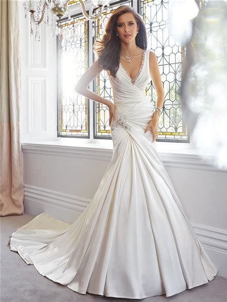 Elegant Trumpet Mermaid V Neckline Draped Satin Wedding Dress With Crystals