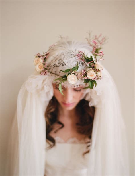 Bride In Dream Fascinating Bridal Floral Crown