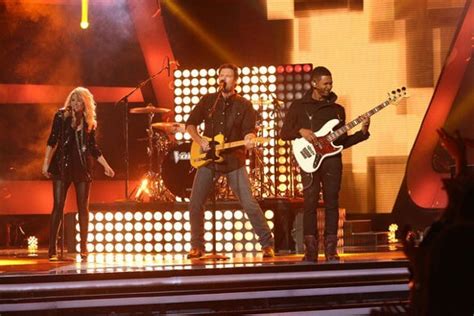 The Voice Coaches Perform “come Together” Video