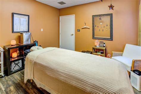 Rockin Massage 20 Photos And 45 Reviews 1010 Jorie Blvd Oak Brook Illinois Massage Therapy