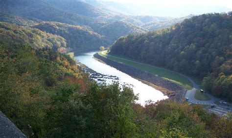 The entire length of the tennessee river is navigable, being maintained by the u.s. Little Tennessee River | American Rivers