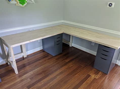 Diy 2 Person Corner Desk With A Farmhouse Style In 2021 Corner Desk