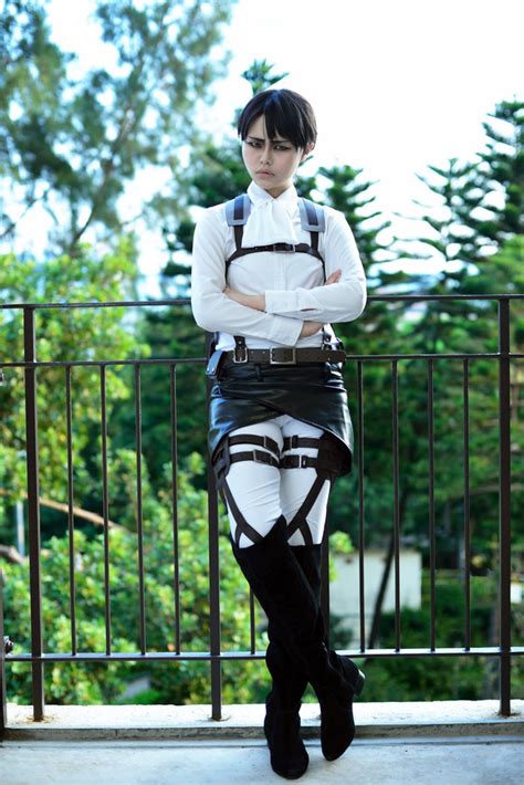 cosplay world attack  titan characters group cosplay eren  levi