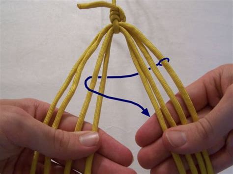 The following image tutorial will show you how to do the braid properly T. J. Potter, Sling Maker - Instructions for an 8-strand Round/Square Braid | Paracord, Braided ...