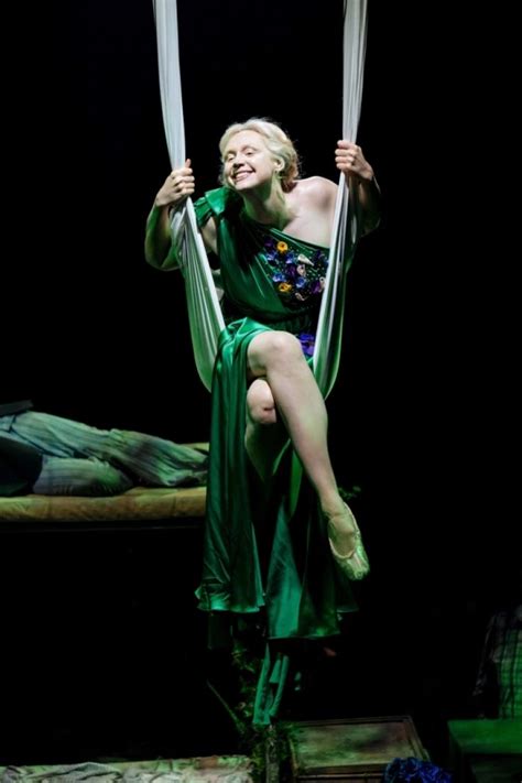Gwendoline Christie As Titania In A Midsummer Nights Dream With