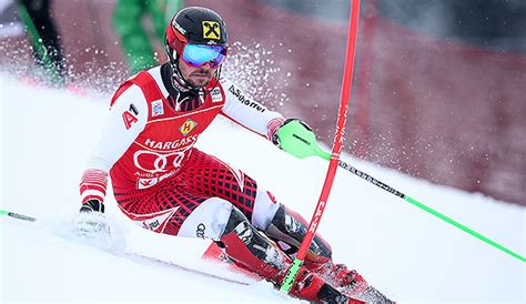 Marcel hirscher of austria takes 1st place in the overall standings during the audi fis alpine ski world cup. Marcel Hirscher feiert beim Slalom in Saalbach Rekordsieg
