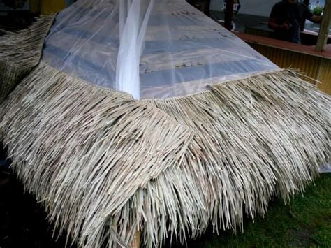How To Build A Tiki Bar With A Thatched Roof Outdoor