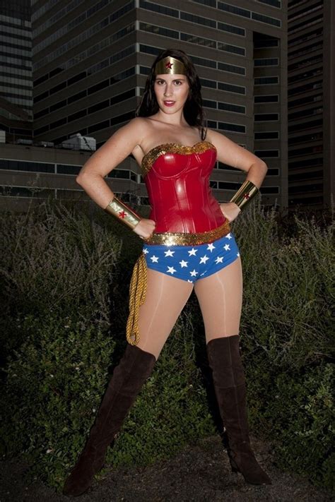 Pin Up Wonder Woman Costume Cosplay