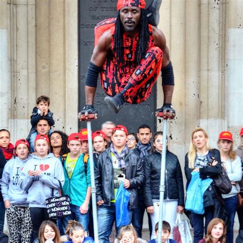 Street Performer In Covent Garden Covent Garden Portraits Performance