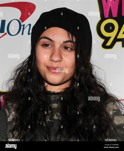 Alessia Cara Singer Hi Res Stock Photography And Images Alamy