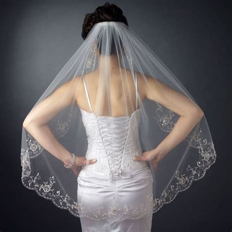 Elegant Beaded Floral Embroidery Fingertip Wedding Veil In 2020 Fingertip Wedding Veils