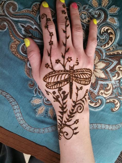 For larger pieces and more intricate designs, they can get pricier. Dragonfly Henna | Henna tattoo designs, Foot tattoos, Henna