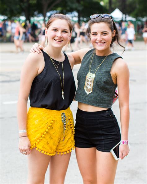 Lollapalooza 2015 Festival Street Style Festival Costumes