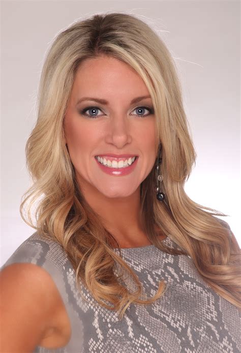 Wcco continued to provide msc with a 4:30am replay of their 10pm newscast until the sale to fox went through. Audra Martin joins FOX Sports North Minnesota Wild | FOX ...