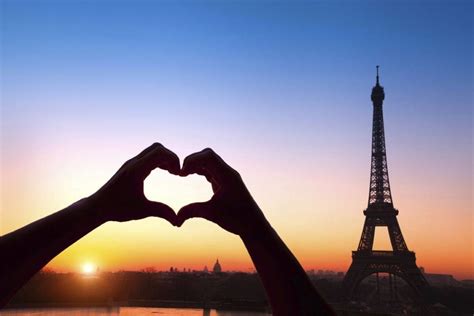 Perché Parigi è Chiamata La Città Dellamore Francia Blog Di Viaggio