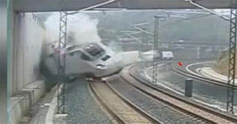 Video Shows The Moment Of The Spain Train Crash