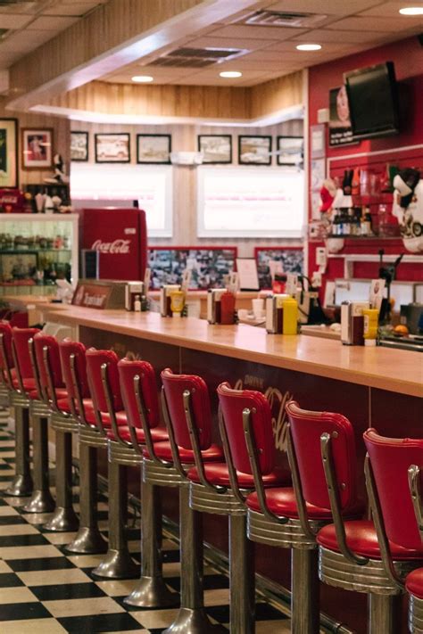 7 Best Diners Keeping Things Old Fashioned In Chicago Artofit