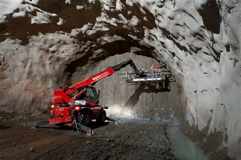 Die rettungskräfte haben einen leblosen körper aus der sillschlucht geborgen. Mediathek | Brenner Basistunnel