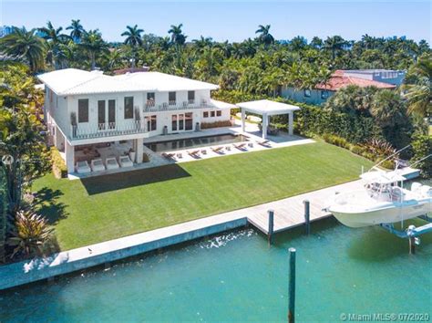 Miami Waterfront Homes Condos For Sale Miami Beach Oceanfront Luxury