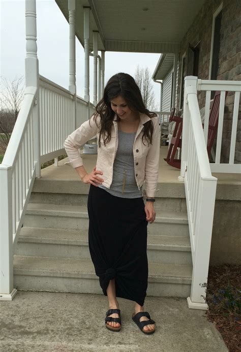 Check spelling or type a new query. What I Wore Real Mom Style: How to Wear a Maxi Skirt when ...