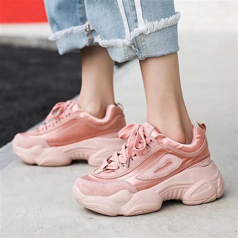 2019 New Pink Women Chunky Sneakers Thick Sole Platform Women Shoes Height Increasing Retro Dad
