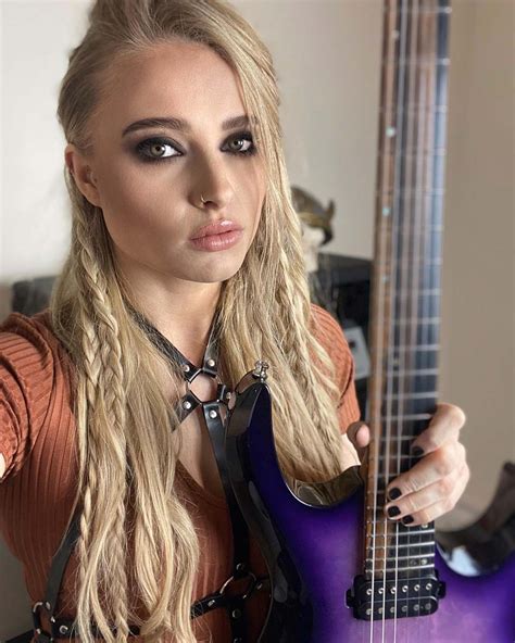 Machine Gun Kelly’s Guitarist Sophie Lloyd What To Know Us Weekly