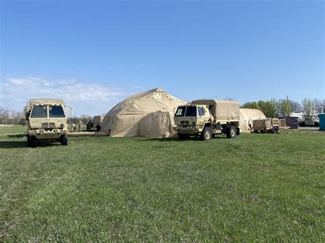 Dvids Images 451st Esc Soldiers Conduct Rapid Deployment Training Exercise Image 1 Of 3