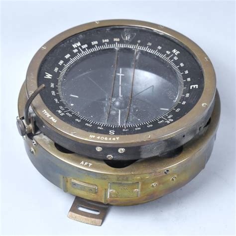 A World War Two Air Ministry Type P4a Bomber Compass Number 40644t