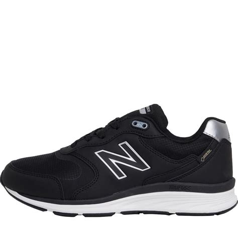 New Balance Damen 880 V4 Gore-Tex X-Wide Fit Sneakers Schwarz