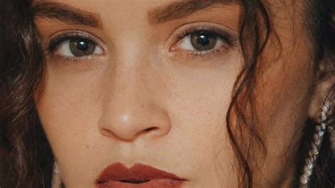 Sabrina Claudio Deletes Old Racist Tweets About Black Women Without An