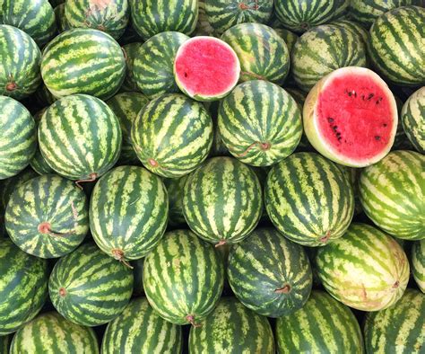 How To Tell If A Whole Watermelon Is Ripe