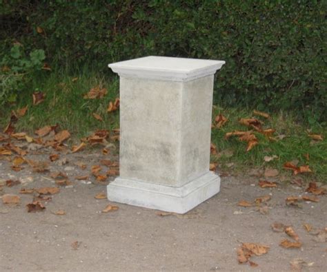 Single Classic Plinth Stone Garden Ornaments And Garden Statues In Uk