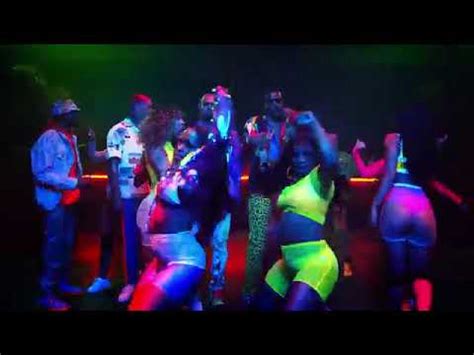 Chris Brown Wobble Up Official Video Ft Nicki Minaj G Eazy Youtube