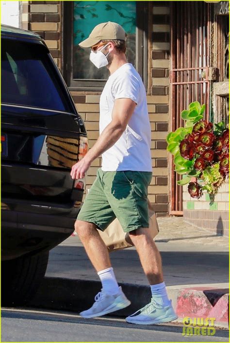 Chace Crawford Picks Up Takeout Food While Looking So Fit Photo