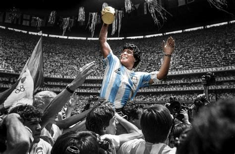 Maradona Inmortalizado Artifice De Que Arg Consiguiera La Copa Del