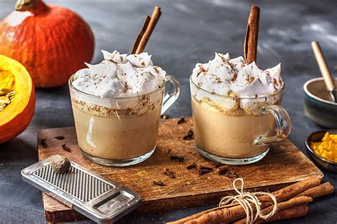 The Best Homemade Pumpkin Spice Latte Recipe Hellofresh Magazine